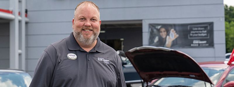 Shelby Hale, Parts Specialist at America’s Car-Mart, at a dealership