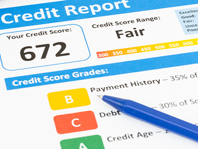 credit report with a fair credit score of 672