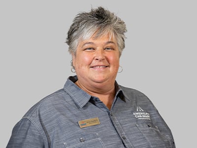 Stacy Barrett, General Manager, America’s Car-Mart of Tullahoma, Tenn