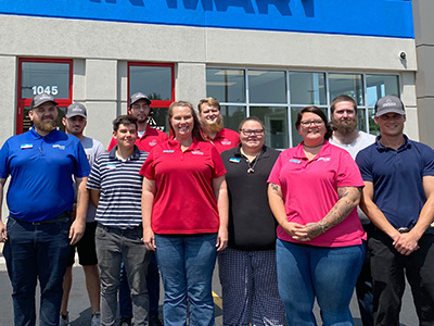 The team at Car-Mart of Springfield South