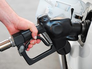 Paying cash for filling up may save a few pennies than using a credit card